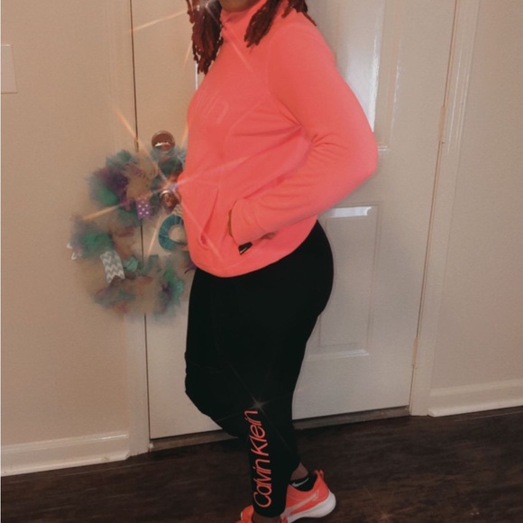 Calvin Klein turtleneck cowl neck sweaters - Picture 7 of 7